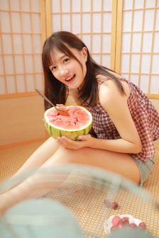 比基尼泳衣三角